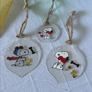 Unique Ornaments Snoopy and Woodstock Hanging ornaments Set